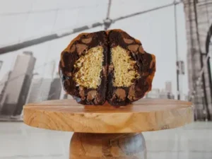 Mokies Dubai Chocolate